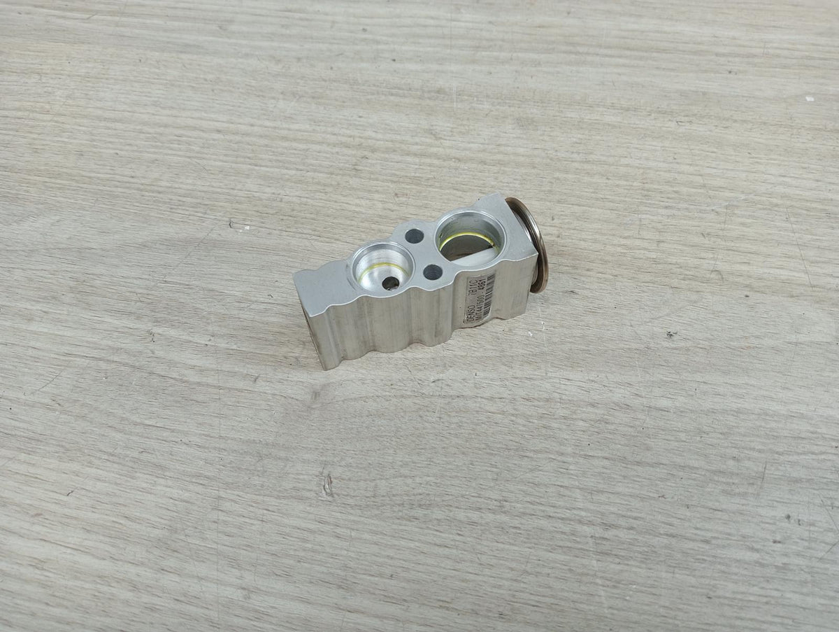 9003591