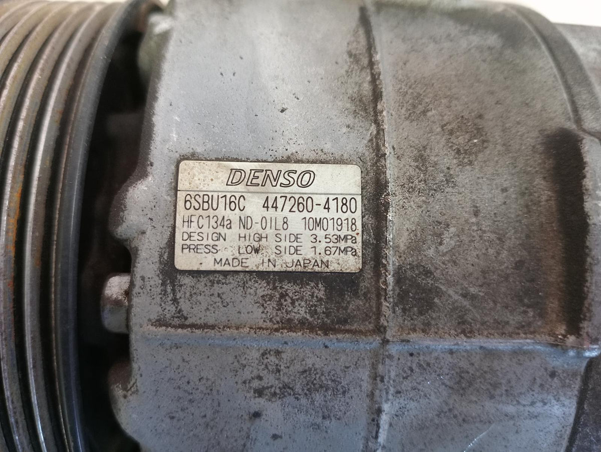 9051842