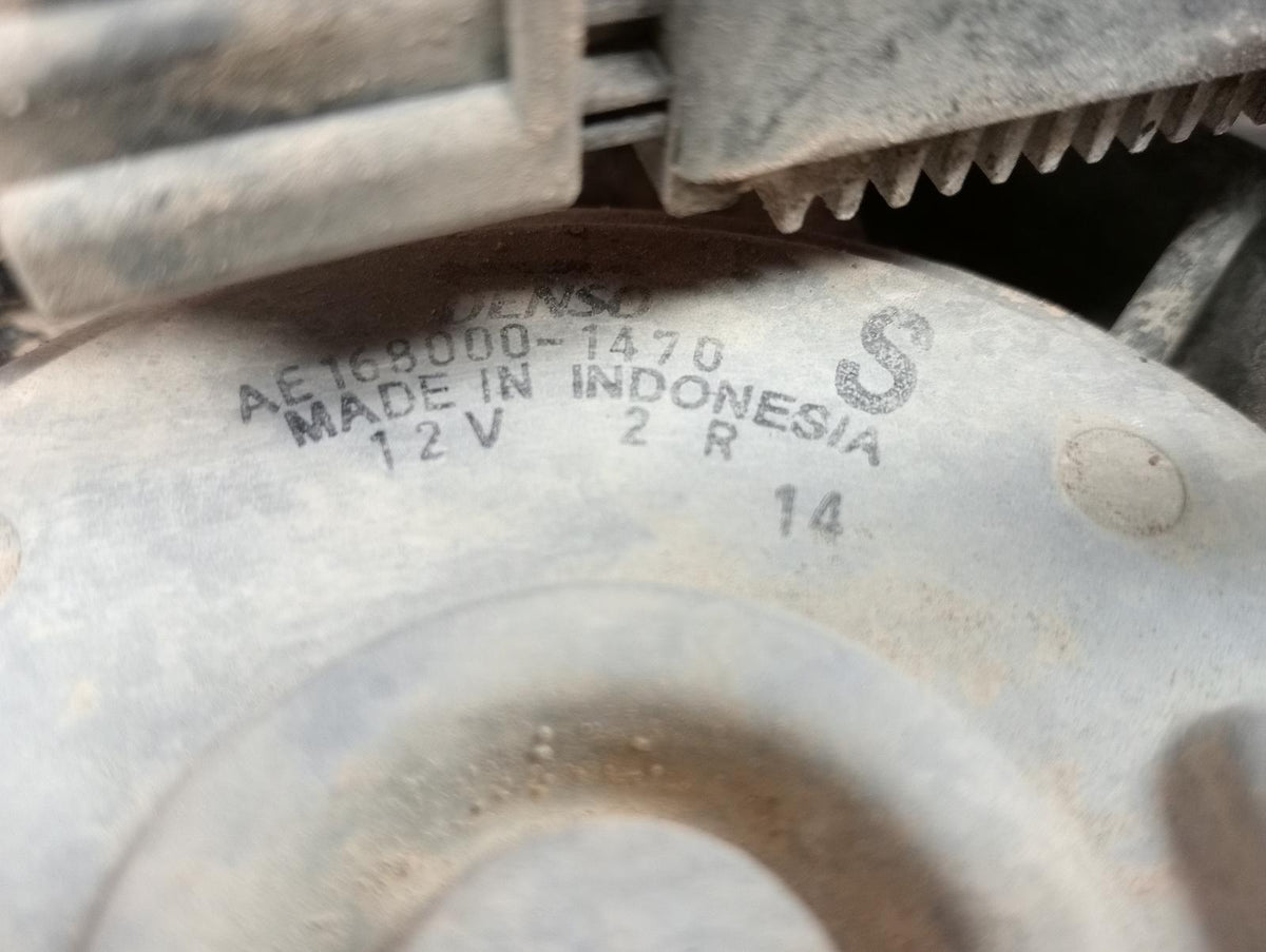 9060439