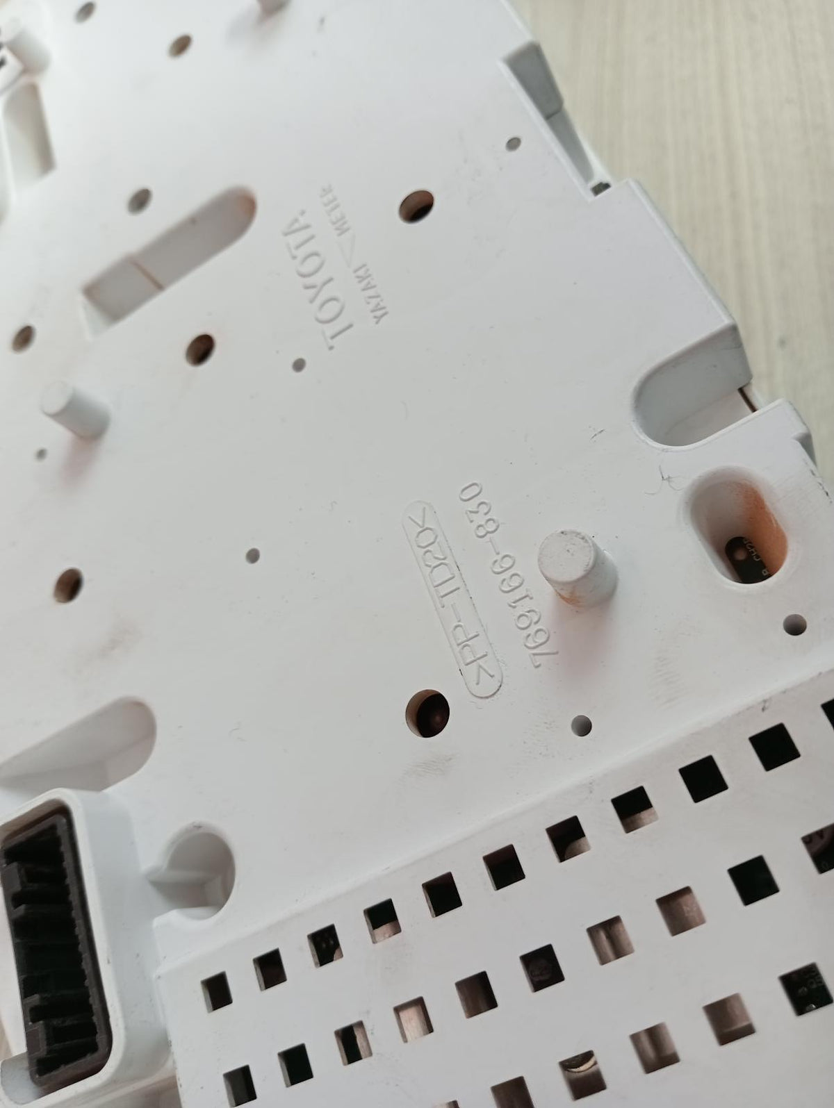 9002458