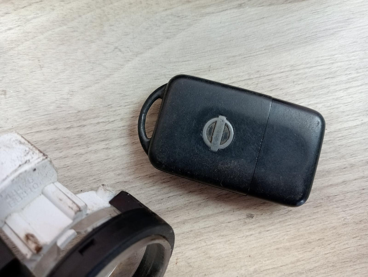 9010215