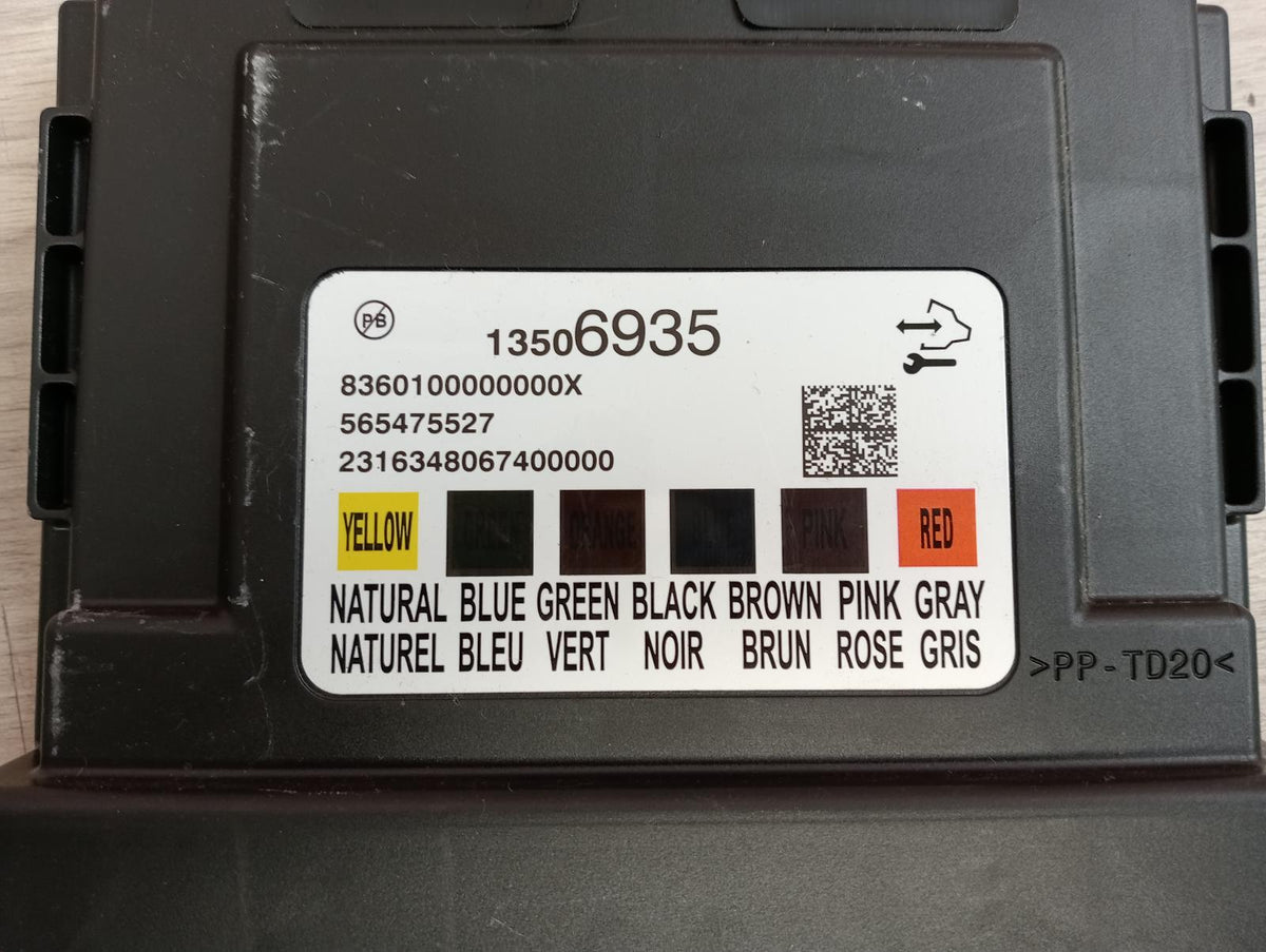 9064151