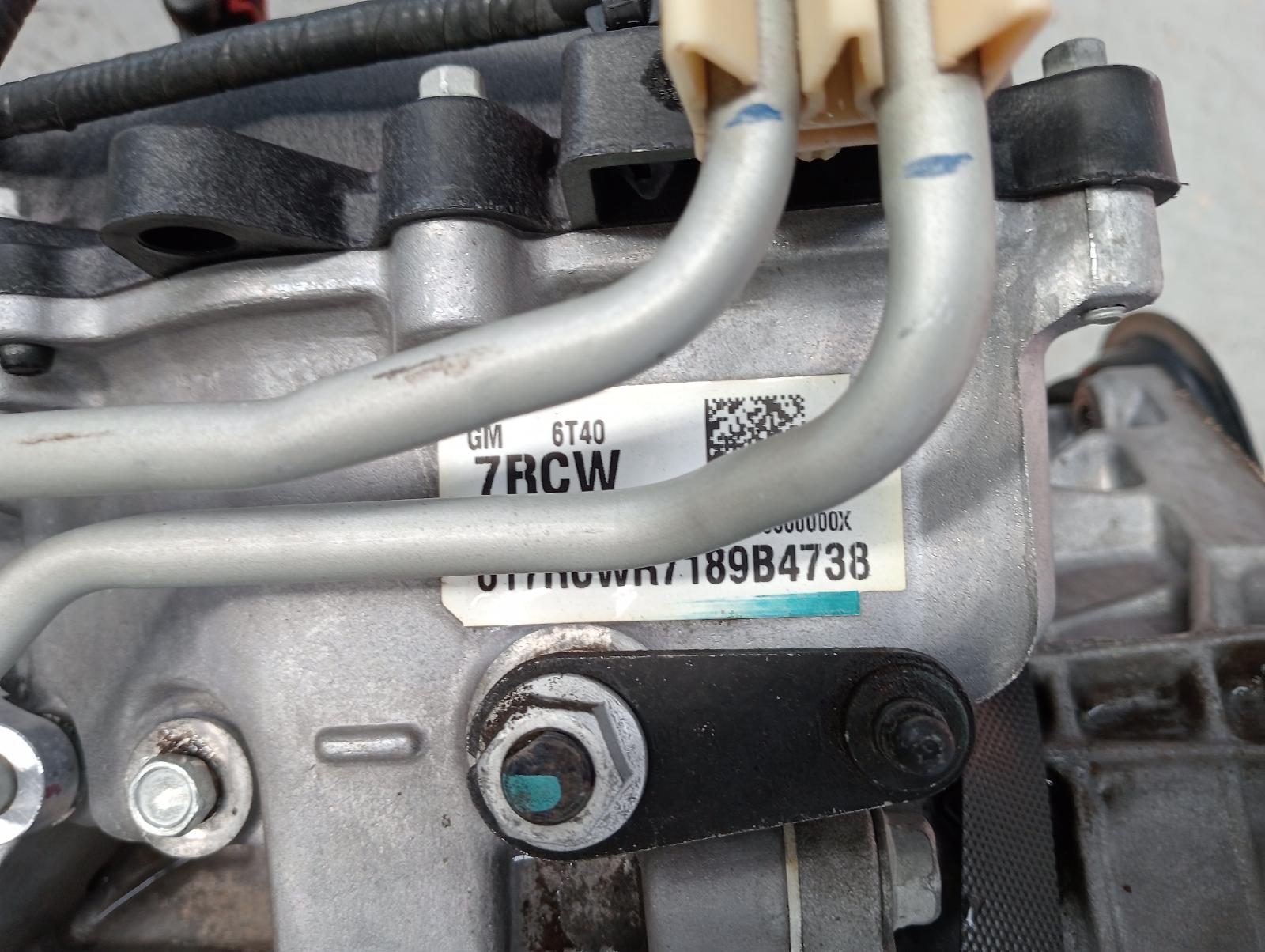 8948522