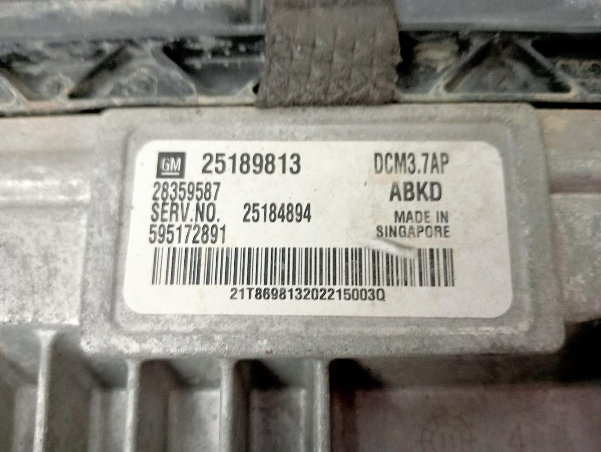9022632