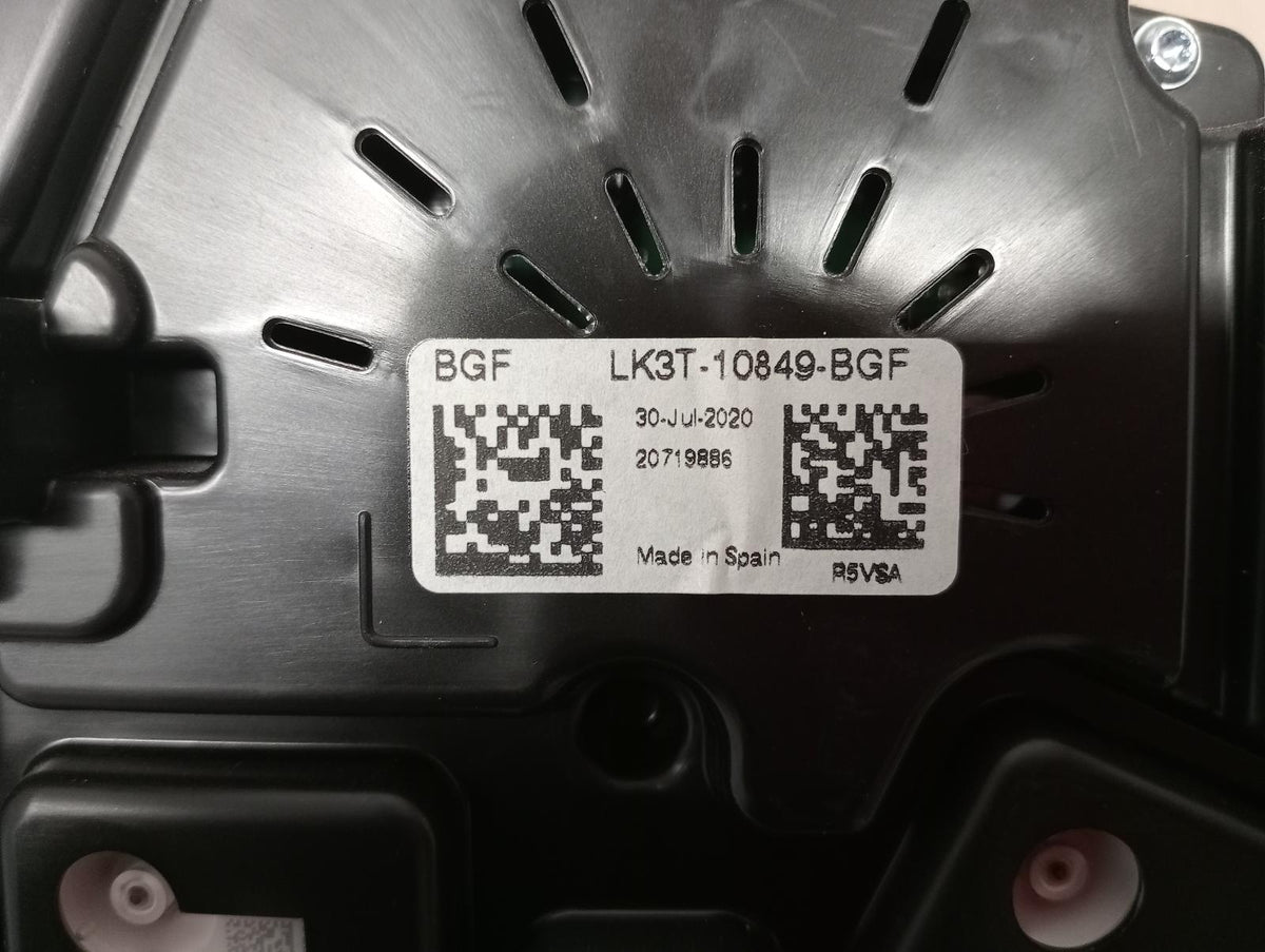9043925