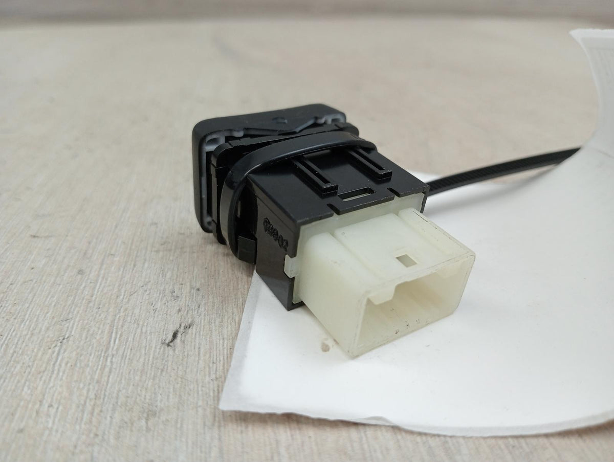 9014928