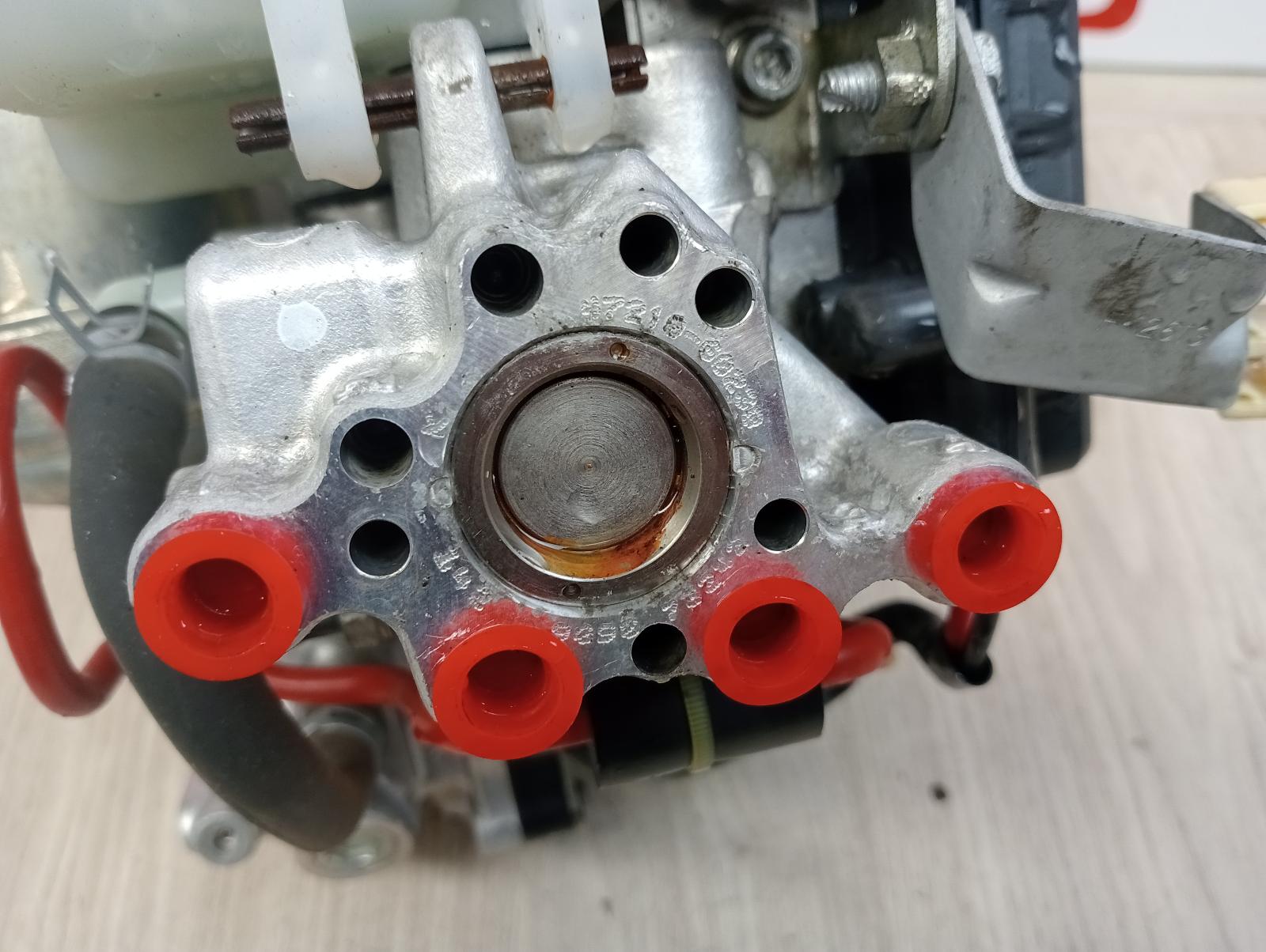 8974561