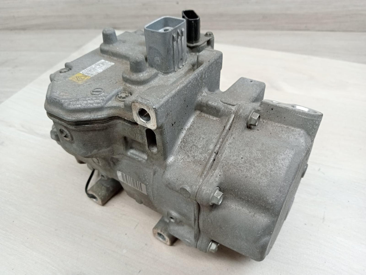 9004795