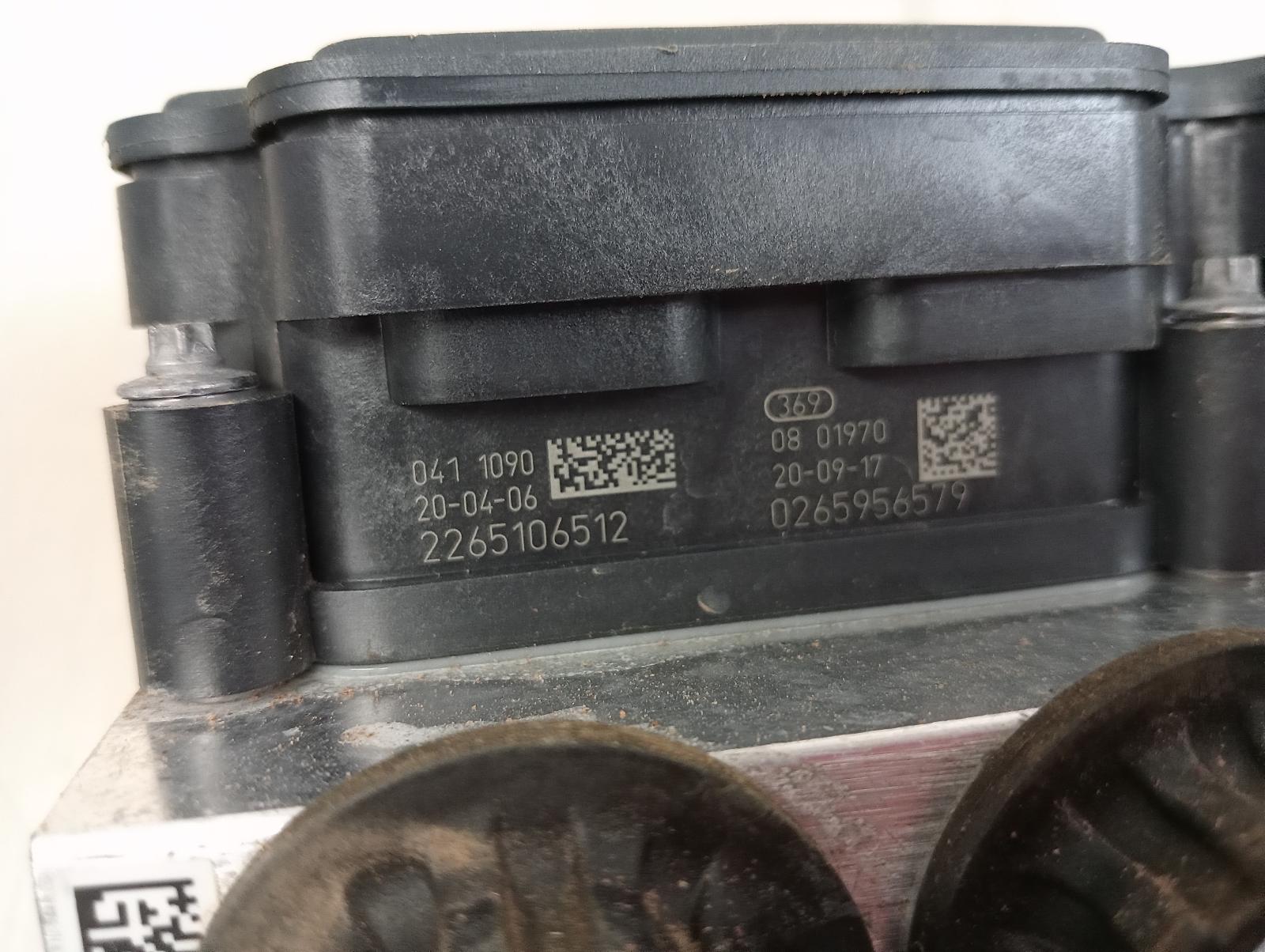 8972703