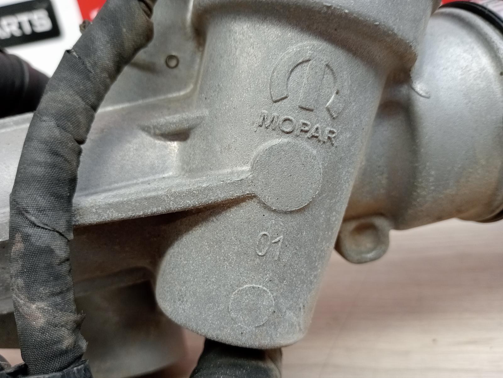 8951253
