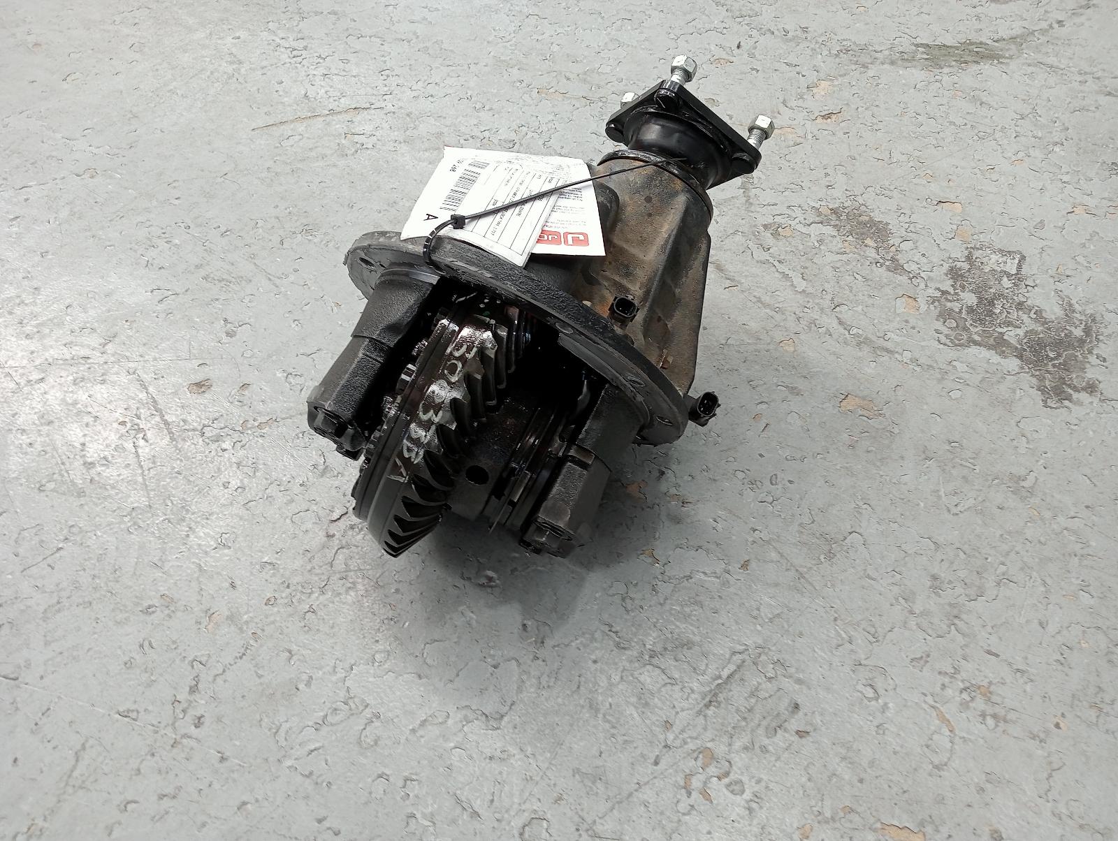 8952640