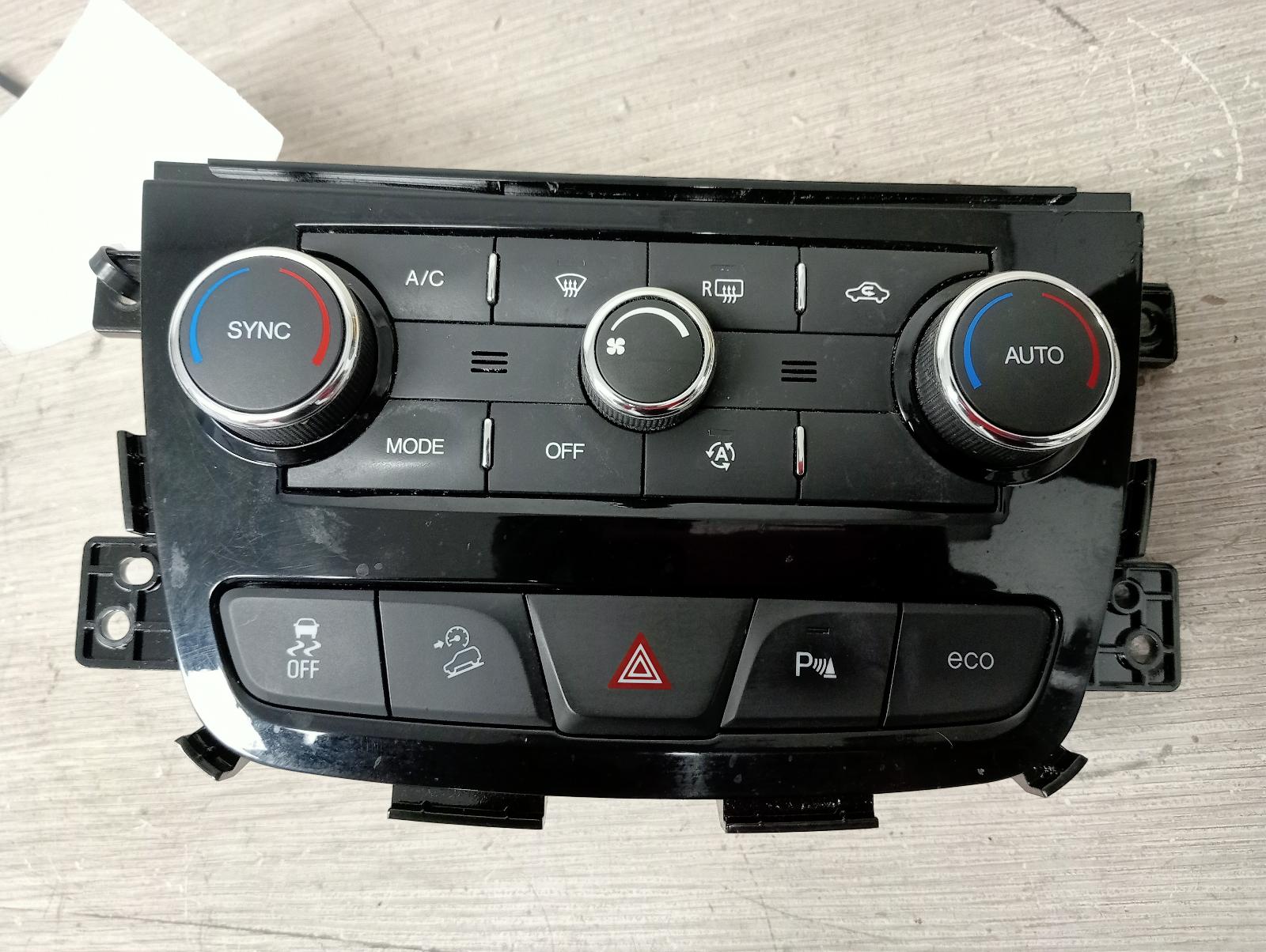 8955002
