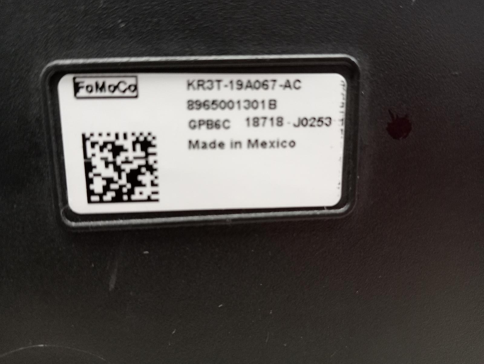 8958547