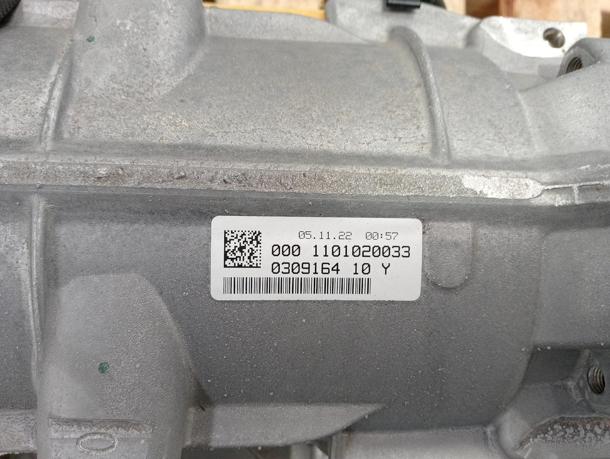 9005251