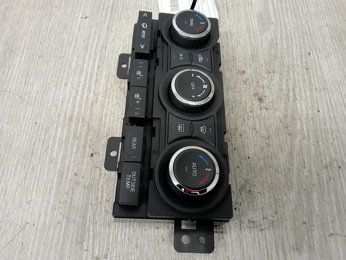 8986522