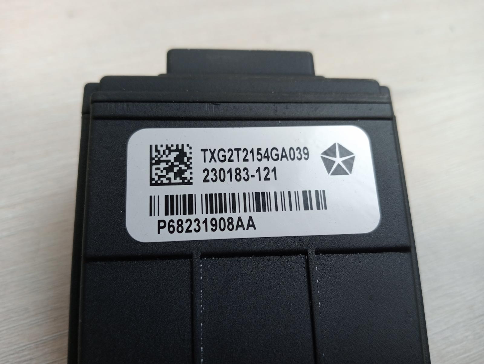 8947751