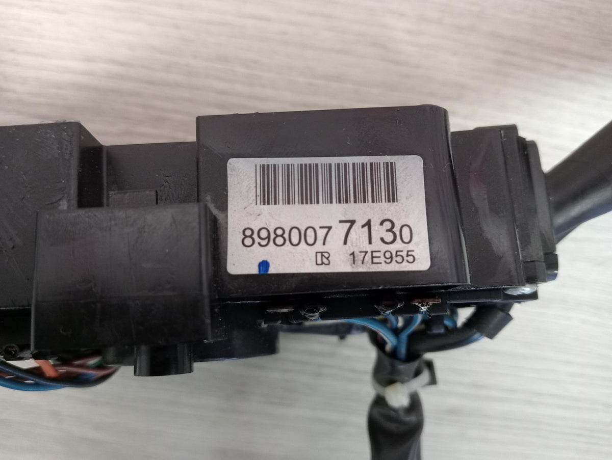 9013318