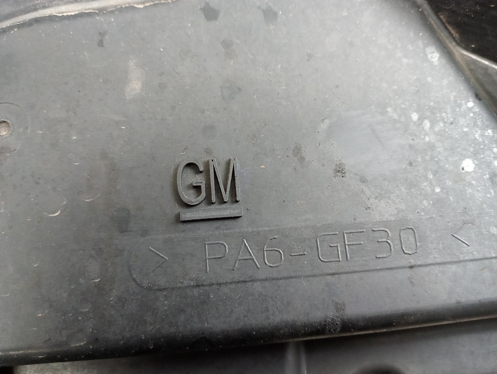 8963725