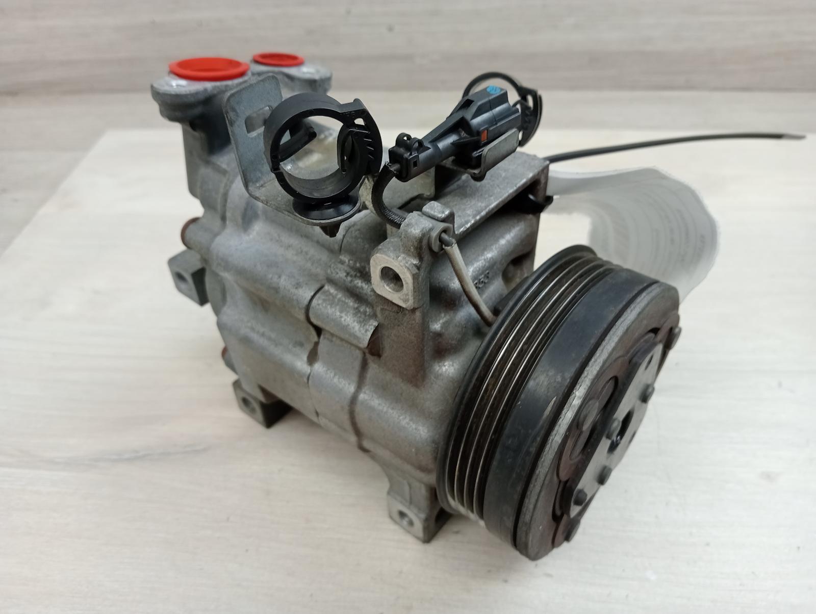 SUBARU FORESTER A/C COMPRESSOR 2.5, EJ25, PETROL, VALEO, P/N 73111FG002, 02/08-1