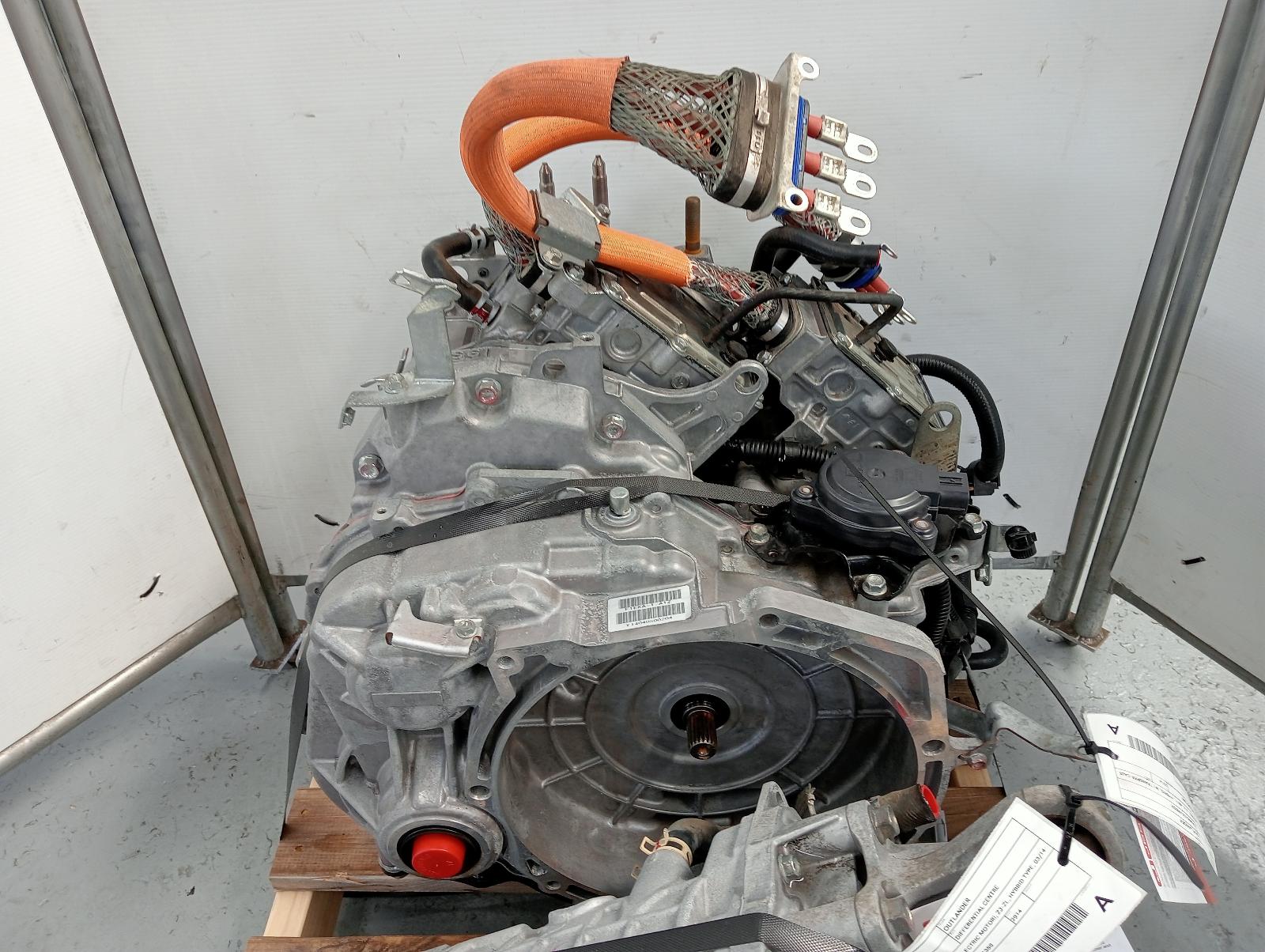 8950696