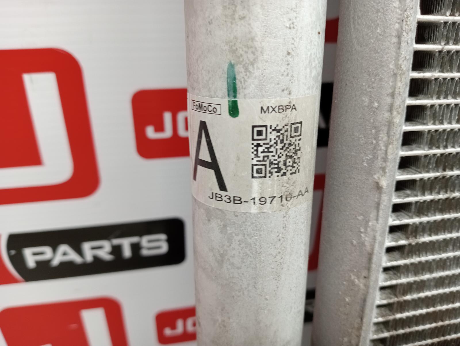 8872538