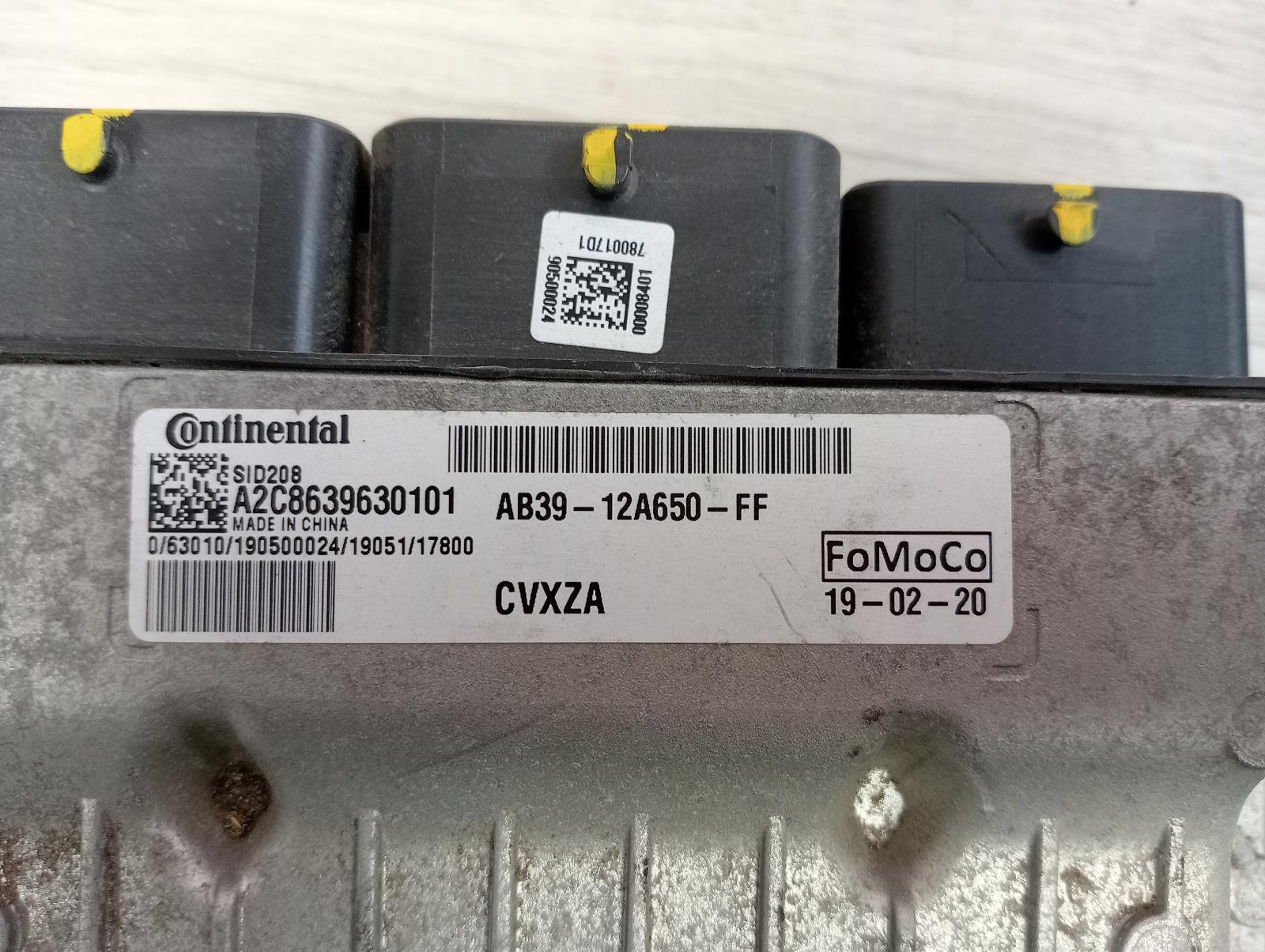 8984441