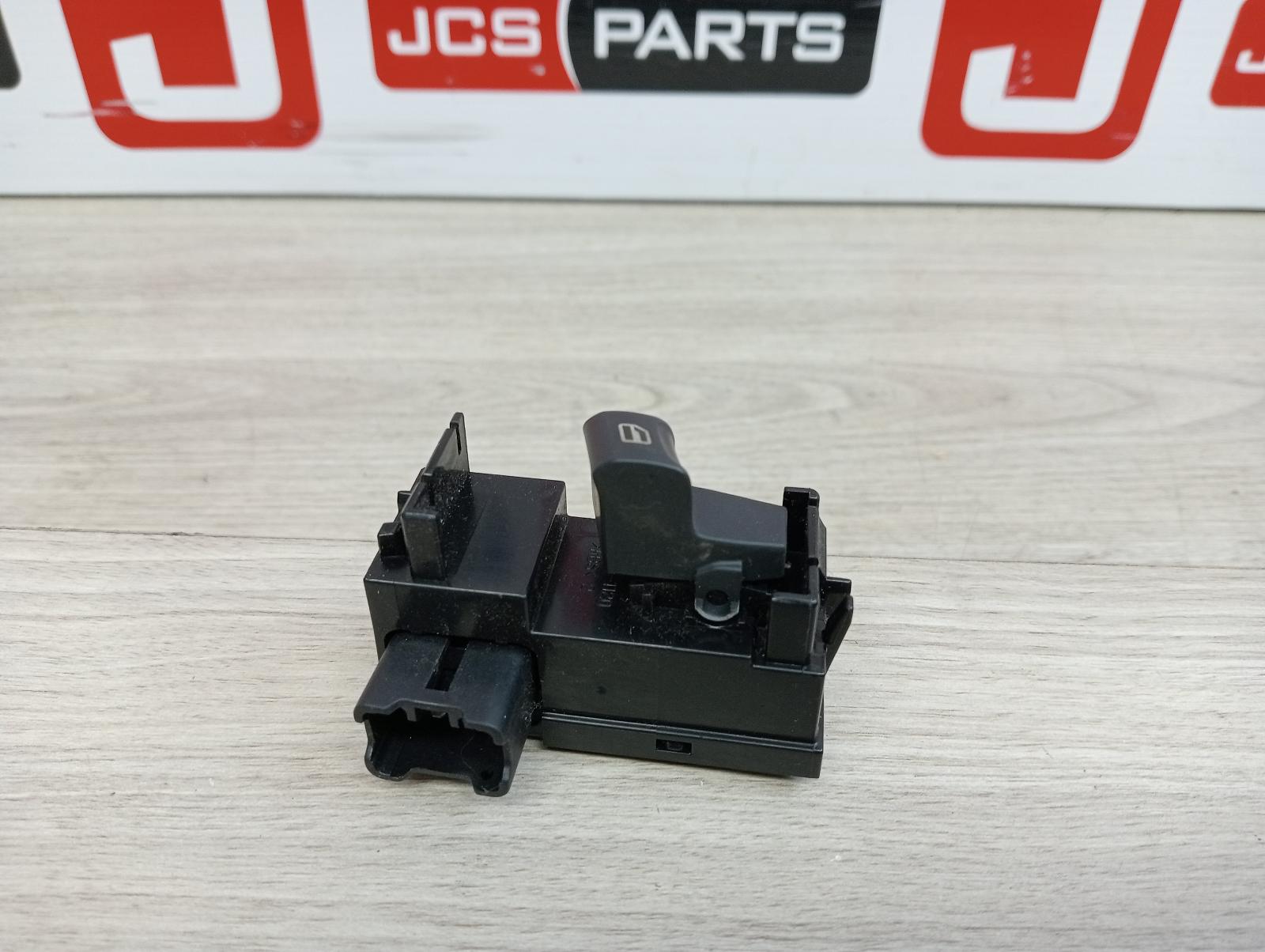 HOLDEN COMMODORE POWER WINDOW SWITCH LH REAR, SEDAN/WAGON, VE, 09/10-05/13 2011