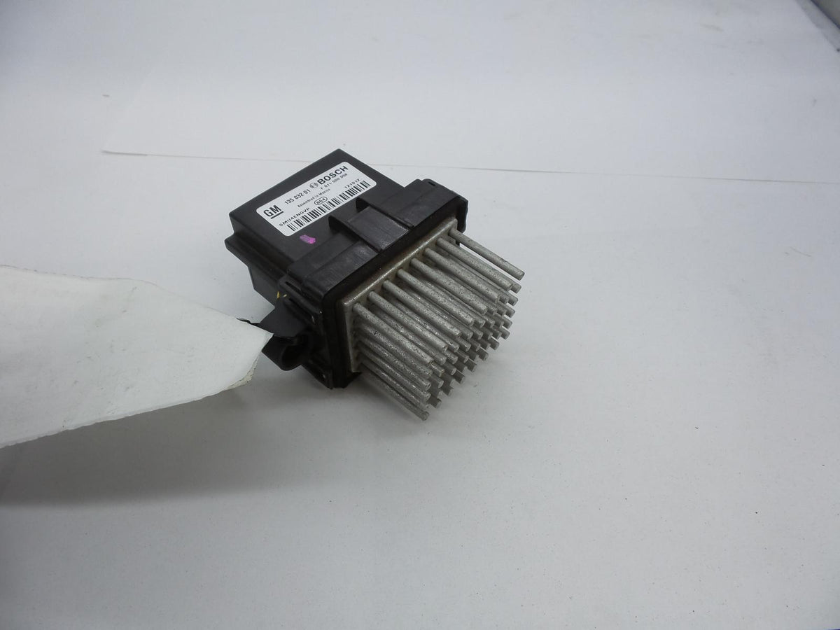 9010415