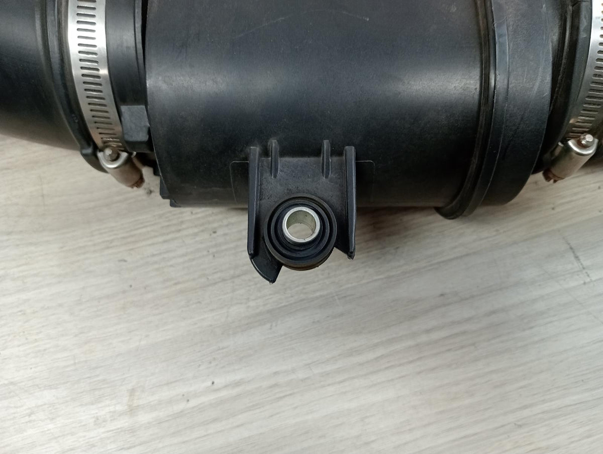 9037777