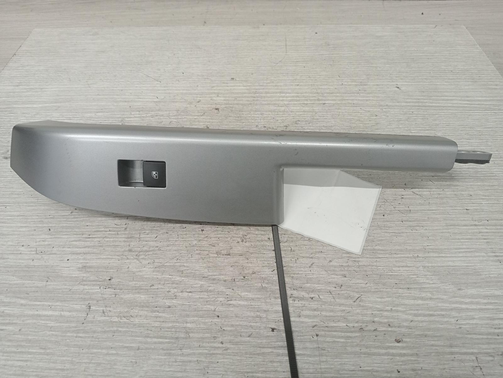 8953678