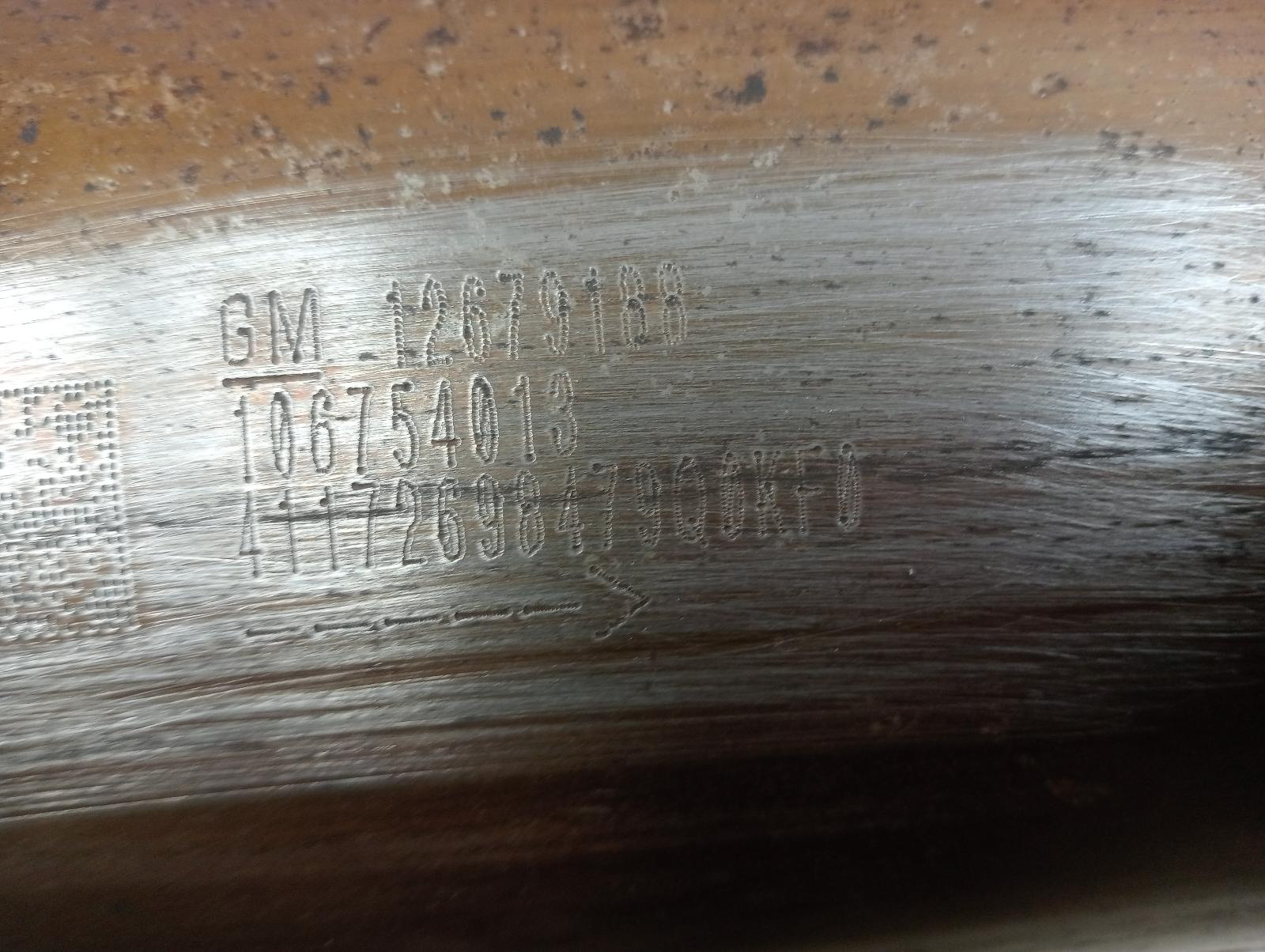 8945958