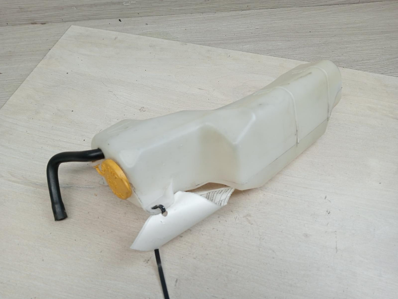 SUBARU FORESTER OVERFLOW BOTTLE SJ, 12/12-08/18 2013