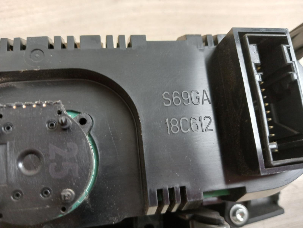 9002575