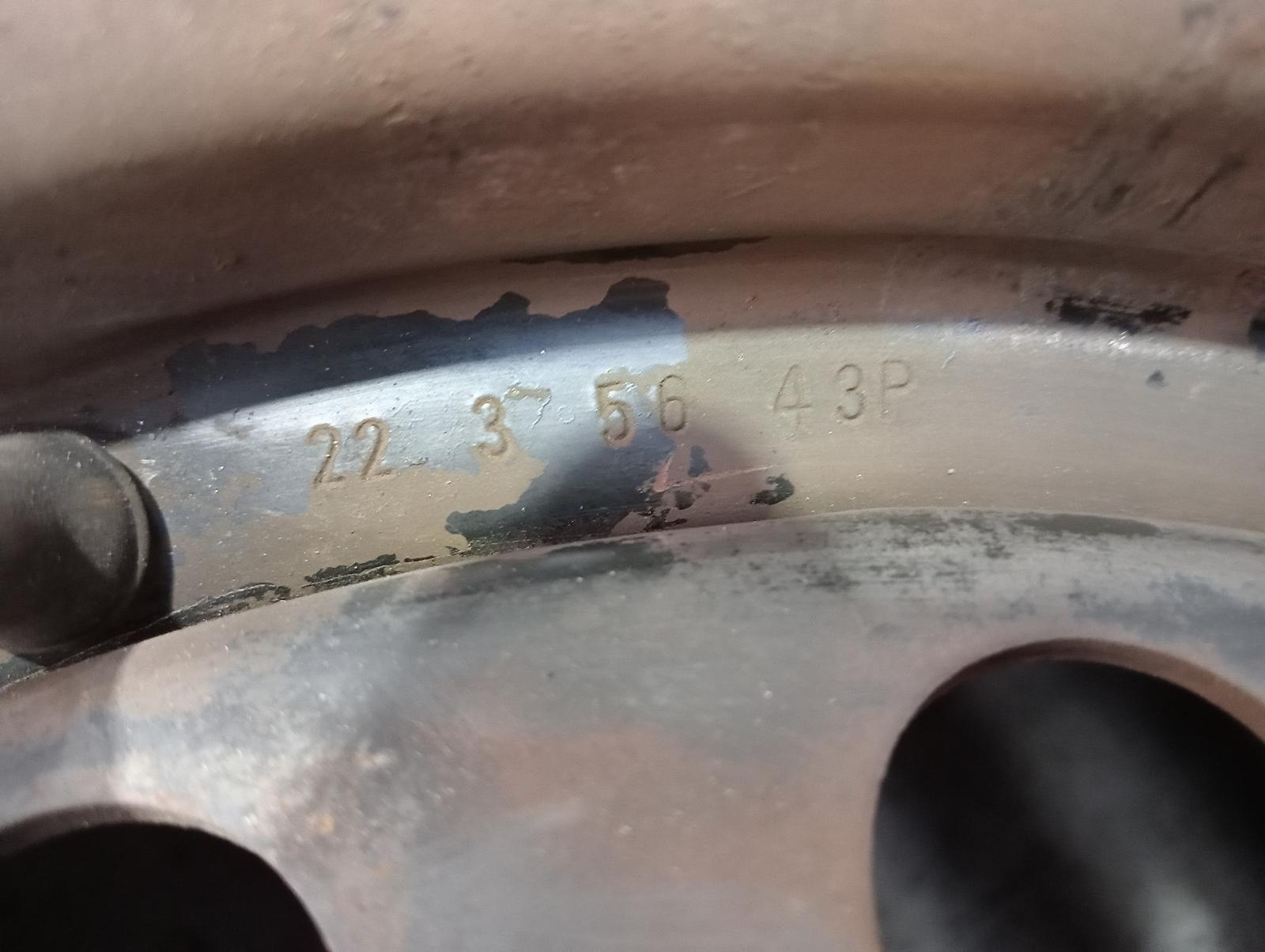 8948519