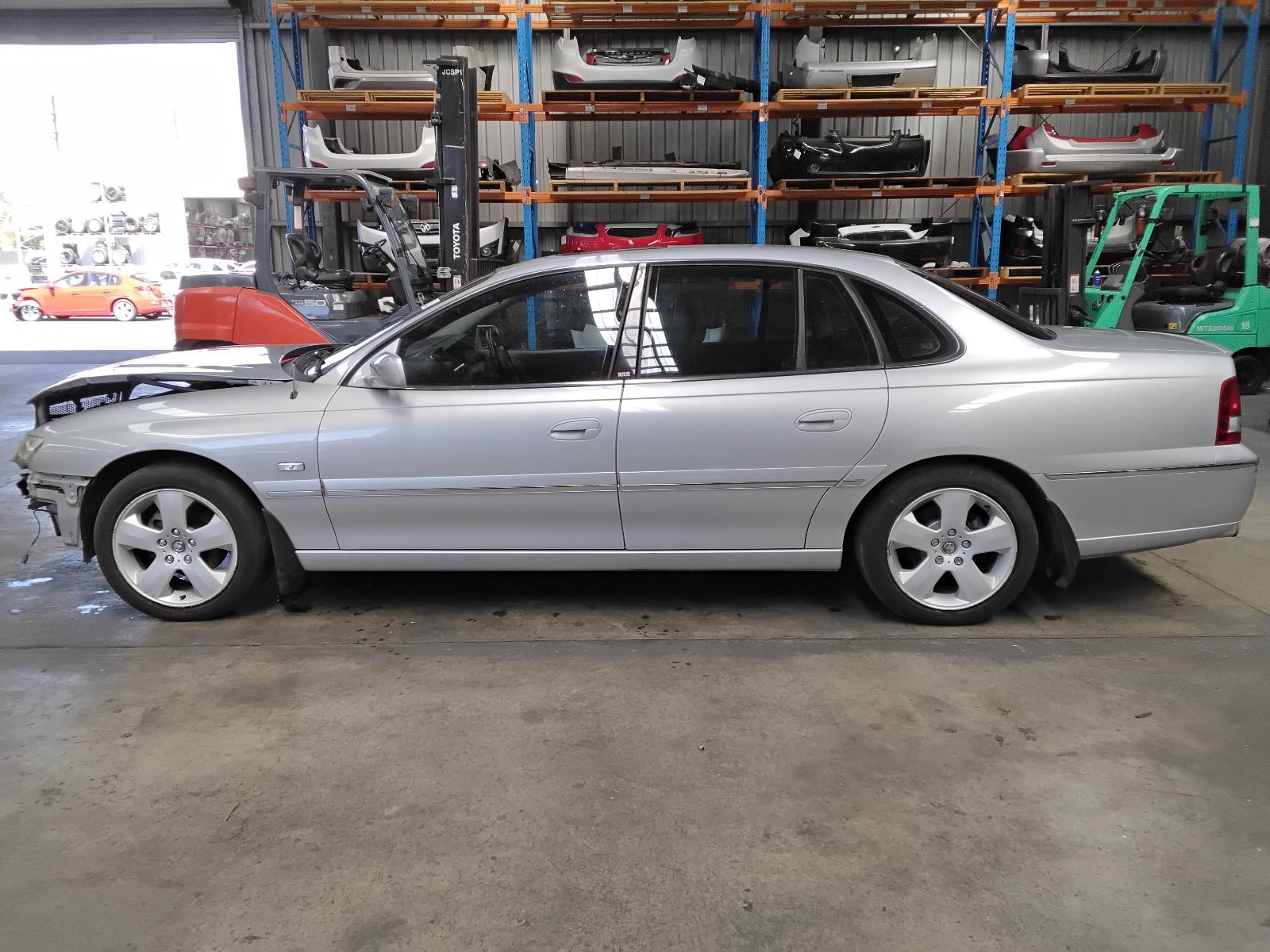 8954996