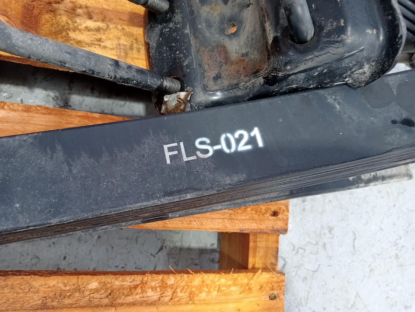 8930960