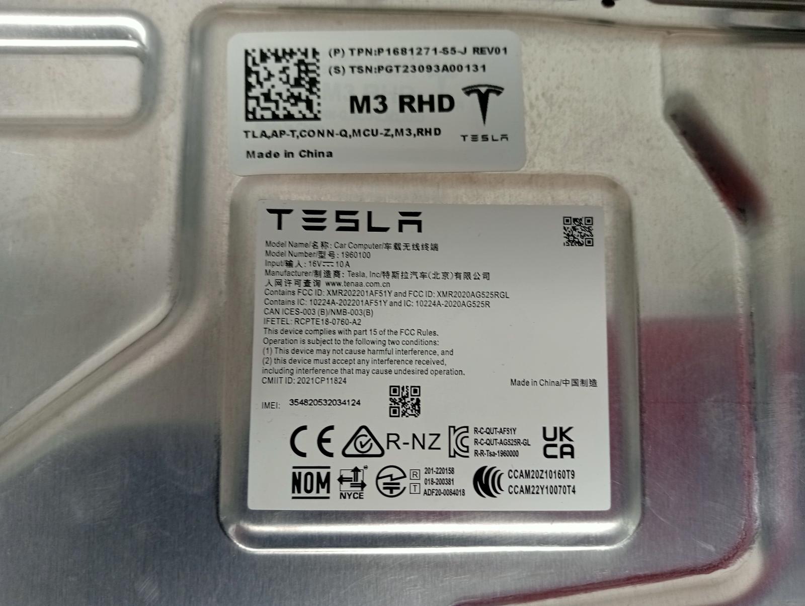 8973613