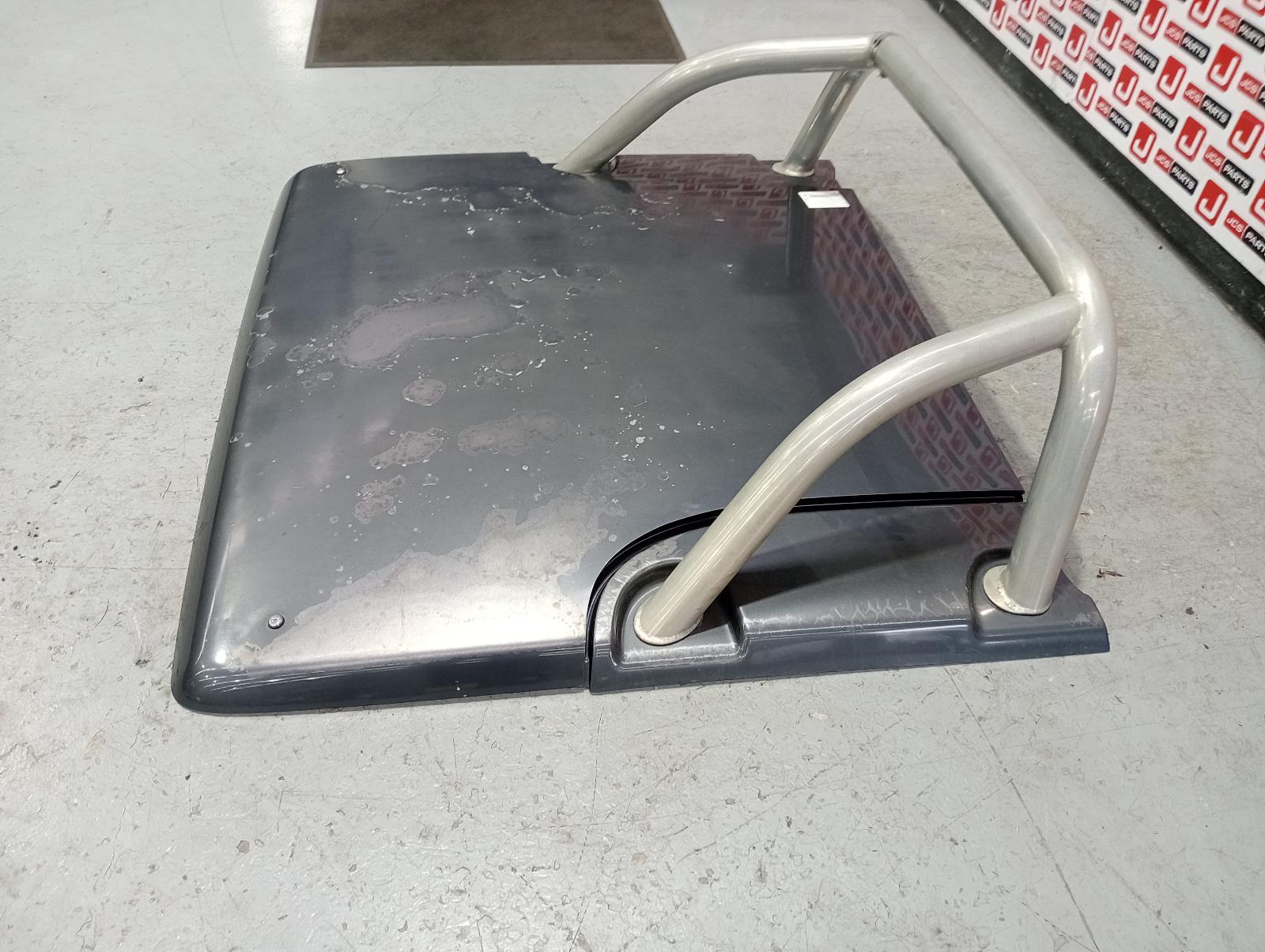 8947094