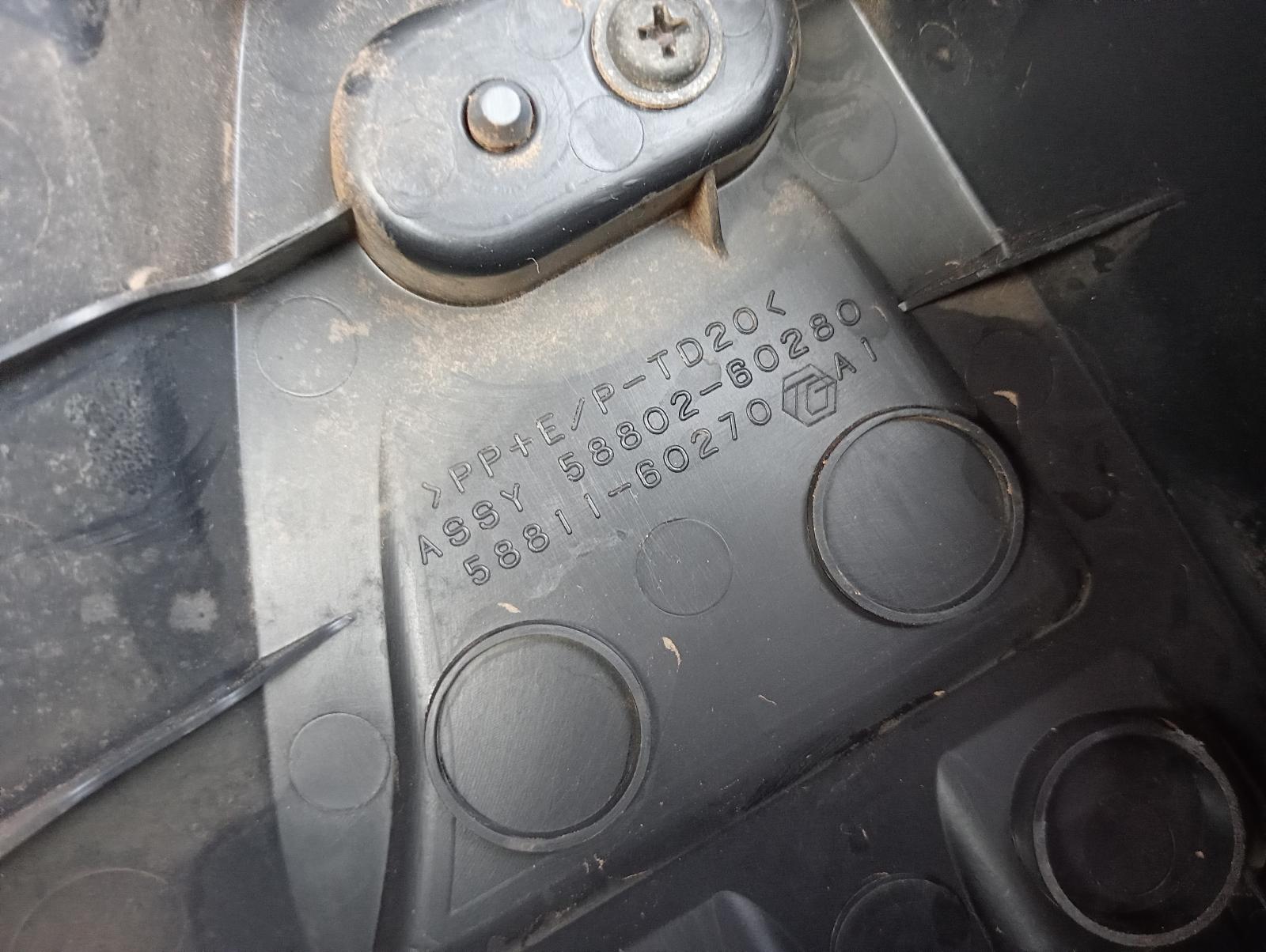 8937135