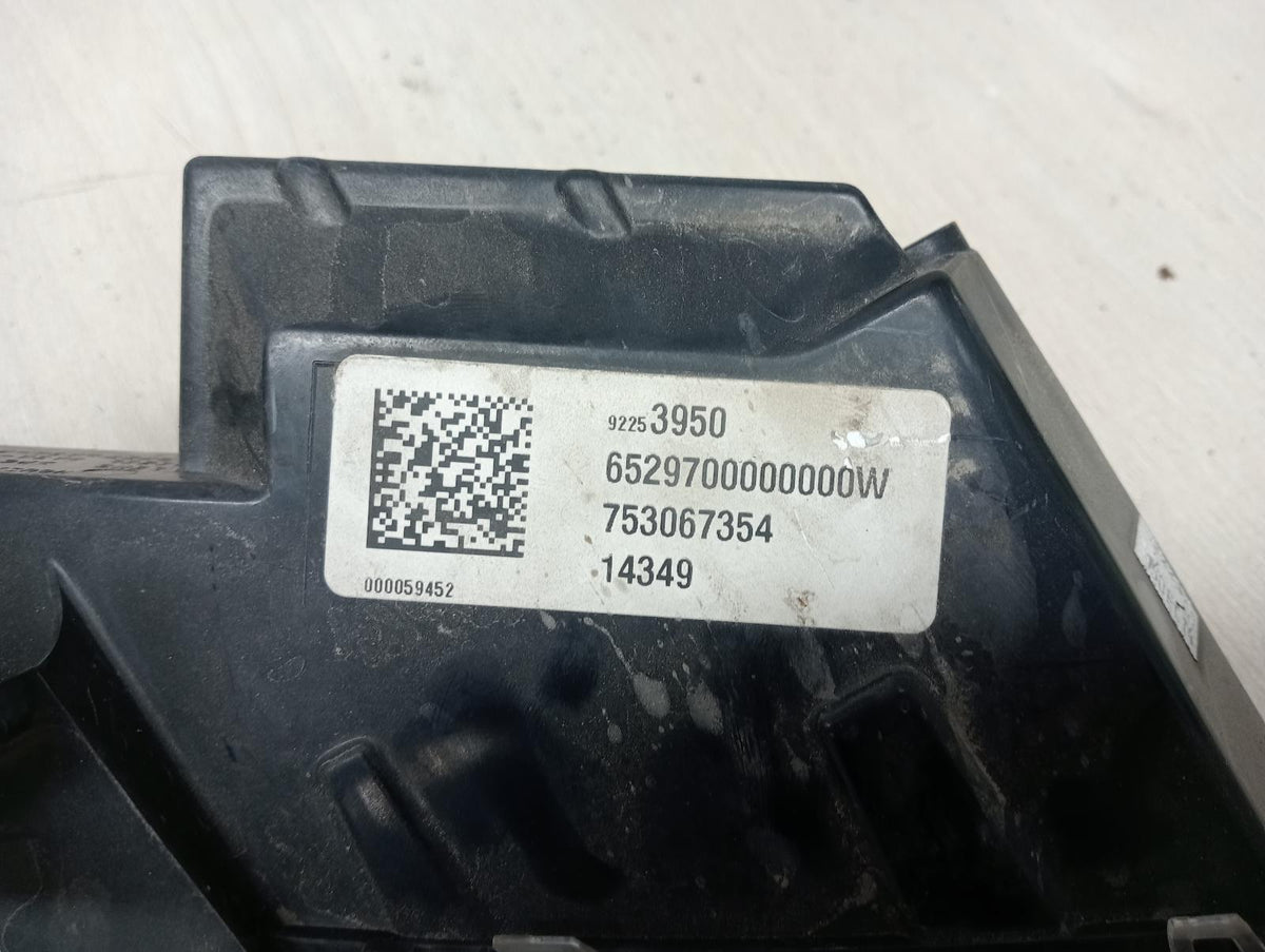 9022747