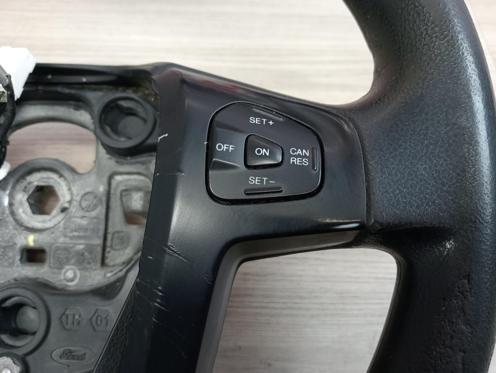 8992613