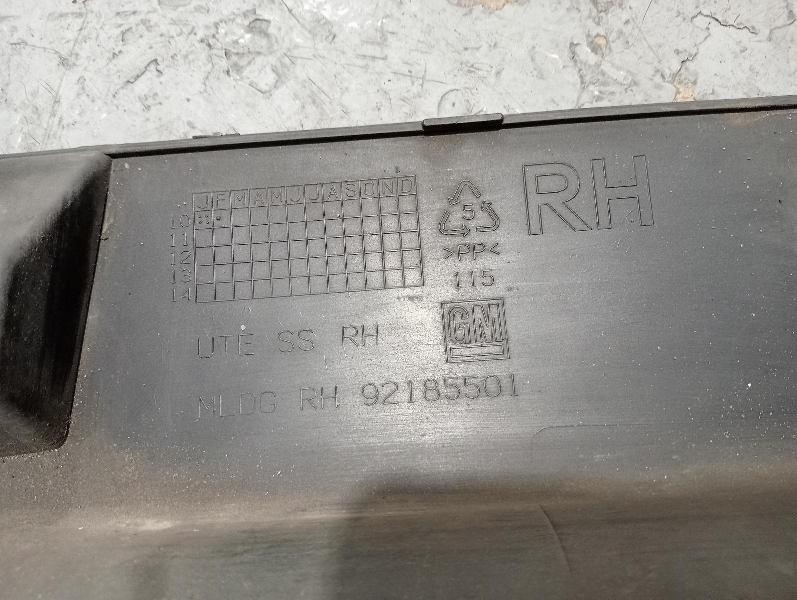 8877600