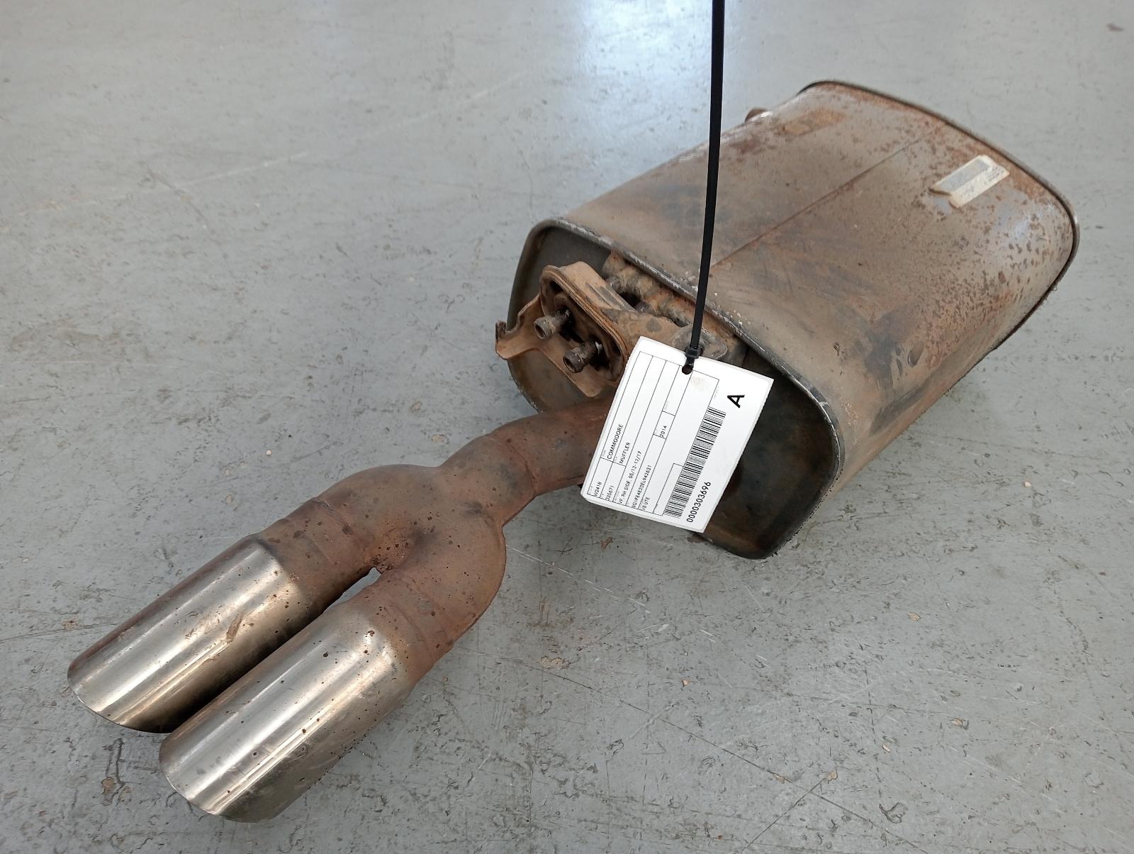 8960225