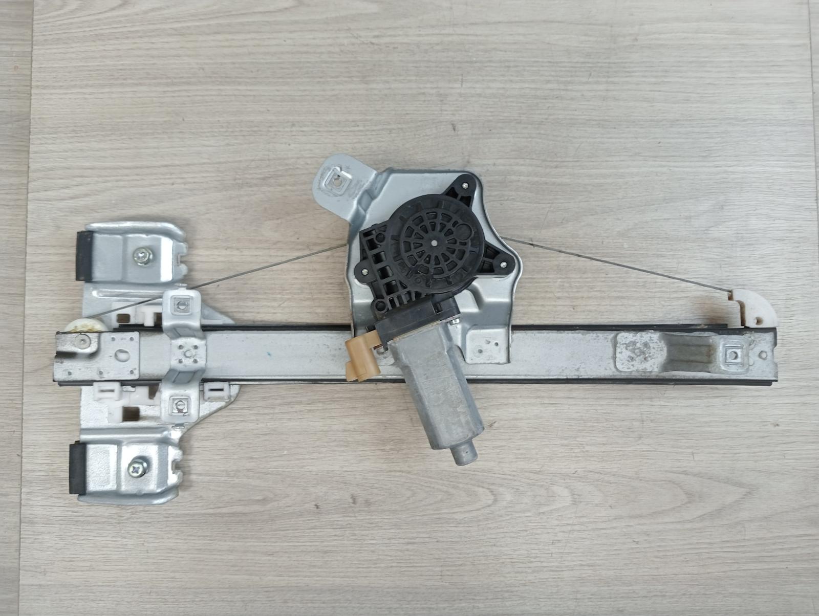 8788561