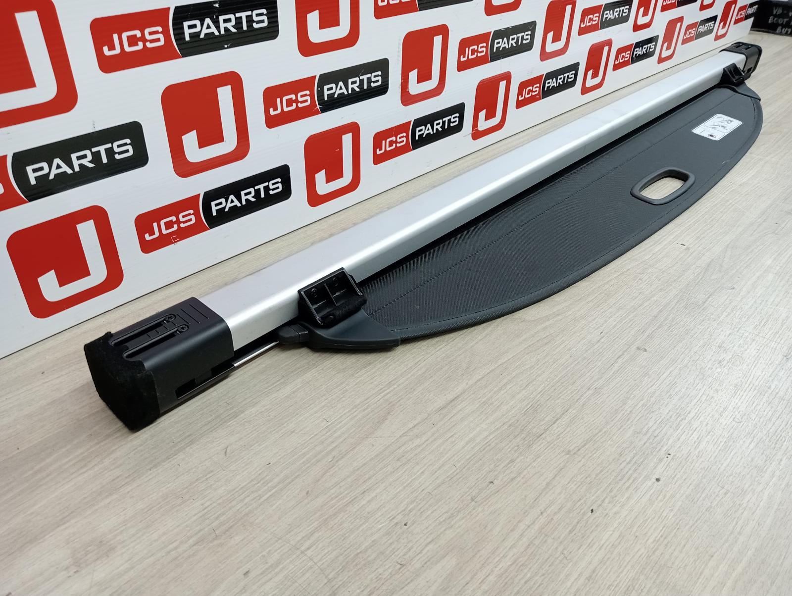 8969564