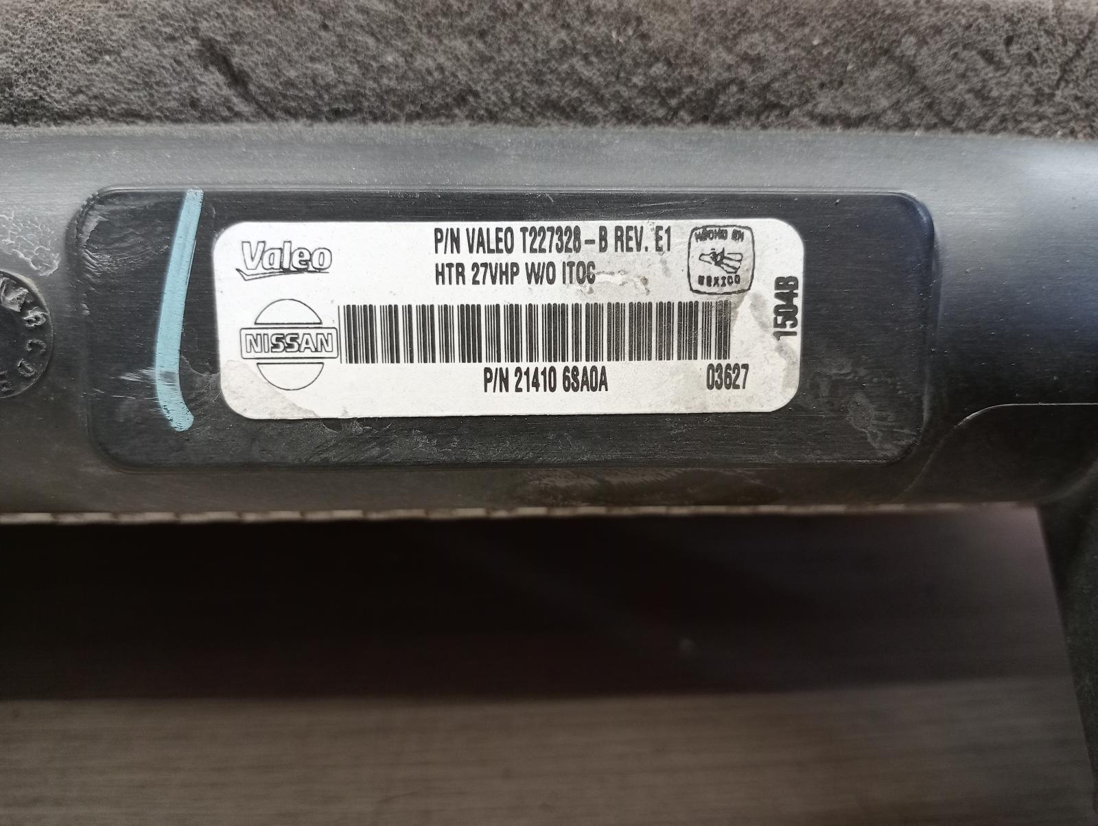 8976825