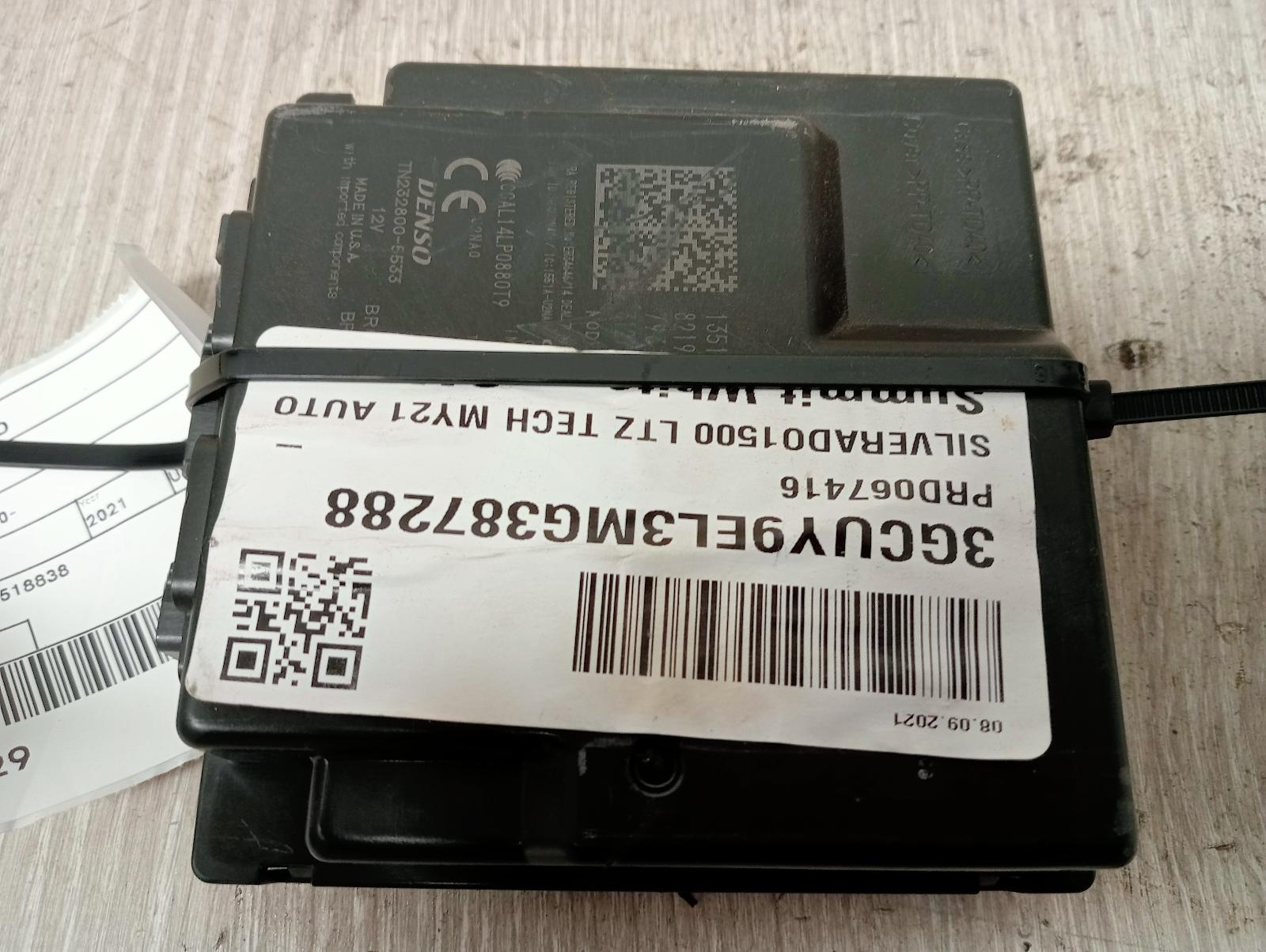 8945482