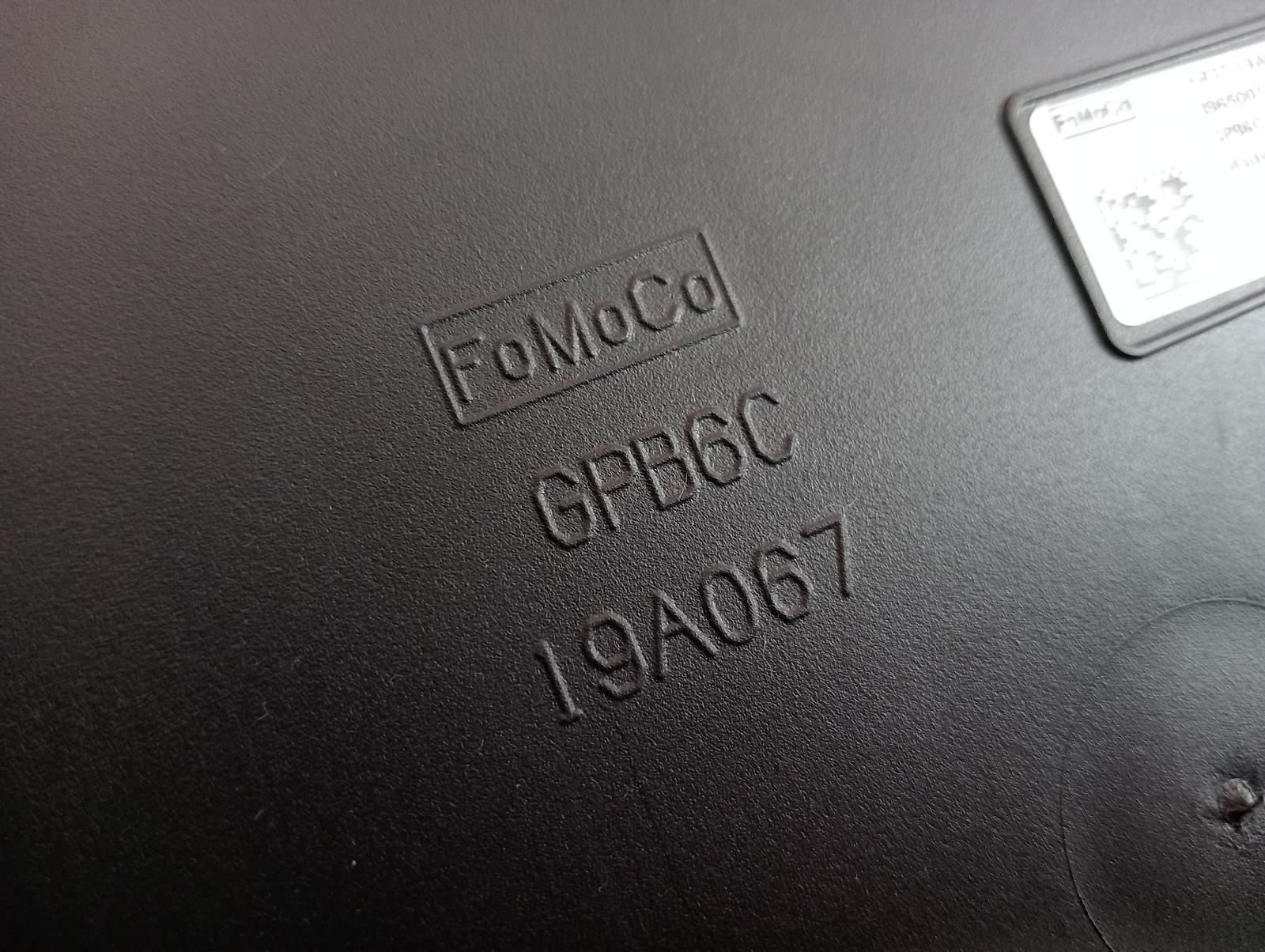 8958547