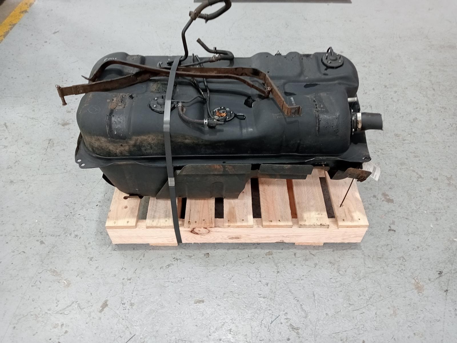 8973320