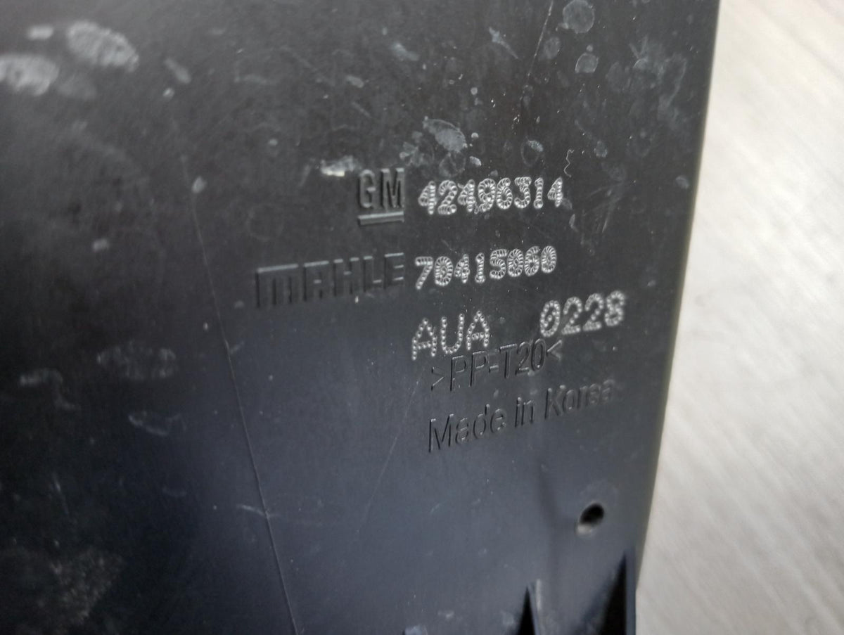 9044952